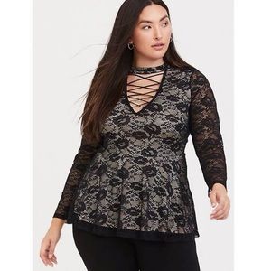 Torrid size 1 lace peplum top